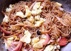 香菇鸡蛋炒米粉的做法图解10