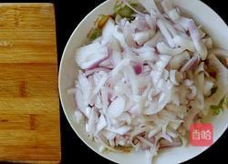 鸡蛋洋葱的做法图解1