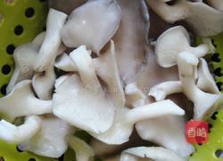 清炒平菇的做法图解1