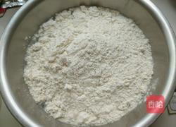 胡萝卜馅包子的做法图解2