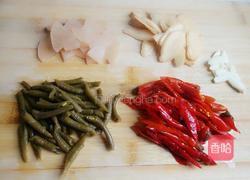 泡菜炒猪肝的做法图解2