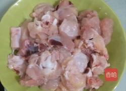 鸡肉砂煲饭的做法图解1