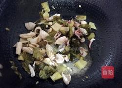 酸菜鱿鱼的做法图解6