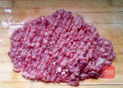 牛肉饺子馅的做法图解2