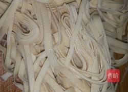 水煮干豆腐的做法图解1