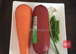 三丁炒饭的做法图解1