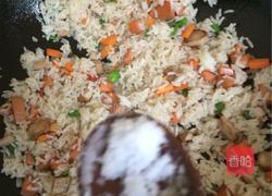 三丁炒饭的做法图解8