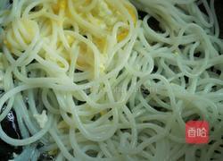 酸菜炒粉的做法图解5