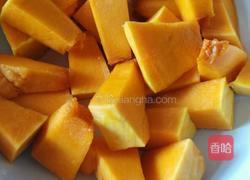 冰糖南瓜的做法图解1