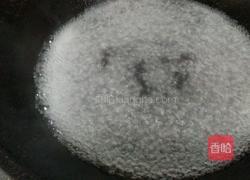 西芹百合炒虾仁的做法图解2