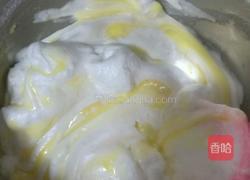 戚风蛋糕的做法图解3