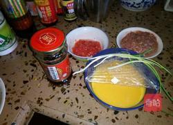 芙蓉蛋羹的做法图解1