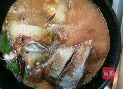 垮炖白昌鱼的做法图解10