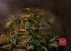 炝西兰花的做法图解6
