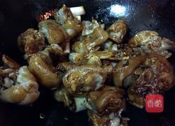 猪蹄炖莲藕的做法图解4