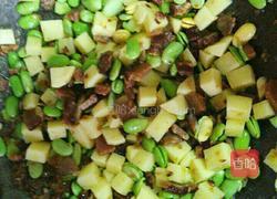 电饭煲腊肉饭的做法图解4