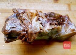 凉拌猪耳的做法图解1