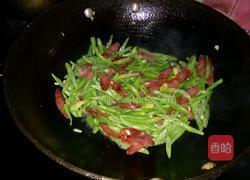 腊肠炒豆角的做法图解6