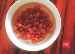 红枣花生煲鸡爪的做法图解2