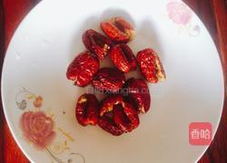 红枣花生煲鸡爪的做法图解3