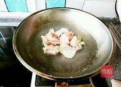 香菇炖鸡的做法图解3