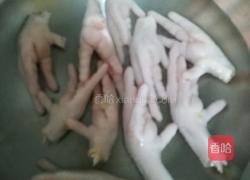 红烧凤爪的做法图解1