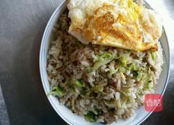 白菜炒饭的做法图解6