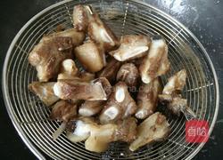 京味儿烧羊排的做法图解8