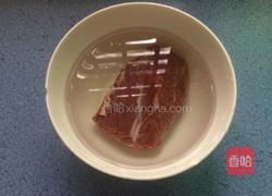 青椒炒牛柳的做法图解2