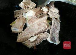 洋葱土豆炖排骨的做法图解3