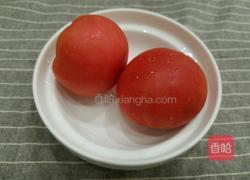 西红柿土豆鸡蛋汤的做法图解1