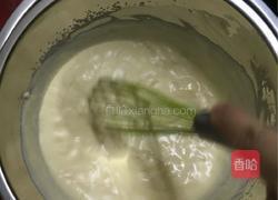 黄桃酸奶慕斯的做法图解3