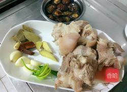 酱猪蹄的做法图解3