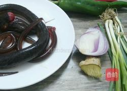 红烧黄鳝的做法图解1