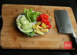 鲜姜炒鸭块的做法图解3