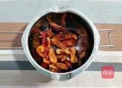 红枣桂圆鸡蛋汤的做法图解2