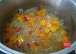 银耳木瓜汤的做法图解7