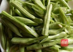 豆角肉丝的做法图解2