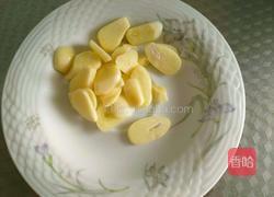 大蒜冰糖水的做法图解2