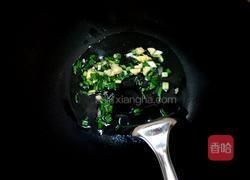 腐竹香菇汤河粉的做法图解4