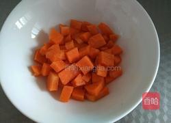 胡萝卜烧羊肉的做法图解2
