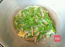 鸭蛋炒韭菜的做法图解5