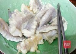 椒盐九肚鱼的做法图解7