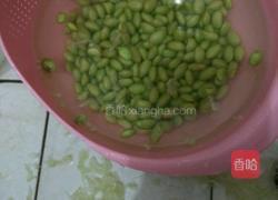 雪菜榨菜毛豆炒肉丝的做法图解2