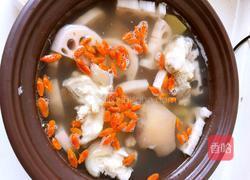 猪蹄莲藕汤的做法图解6