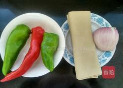 素炒豆腐皮的做法图解1