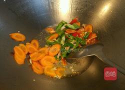 猪皮炒胡萝卜的做法图解9