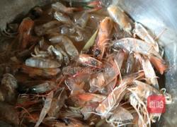 青椒炒虾仁的做法图解3