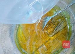 广式豆沙蛋黄月饼的做法图解5