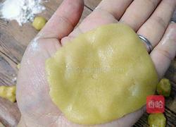 广式豆沙蛋黄月饼的做法图解16